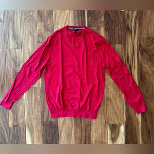 Gap V-Neck Red Sweater size Medium